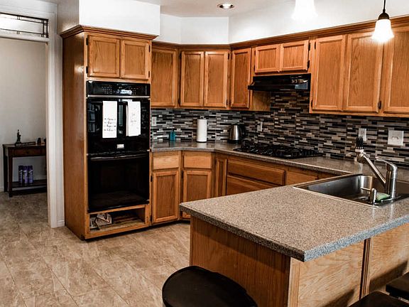 4th image of 13121 E Avenue V11
