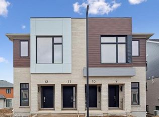 15 Stauffer Woods Trl #C11, Kitchener, ON N2P0L1