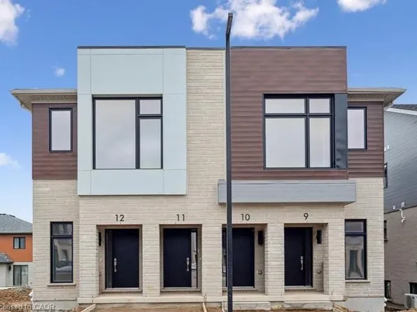 15 Stauffer Woods Trl #C11, Kitchener, ON N2P 0L1