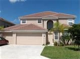 12516 Gemstone Ct, Fort Myers, FL 33913