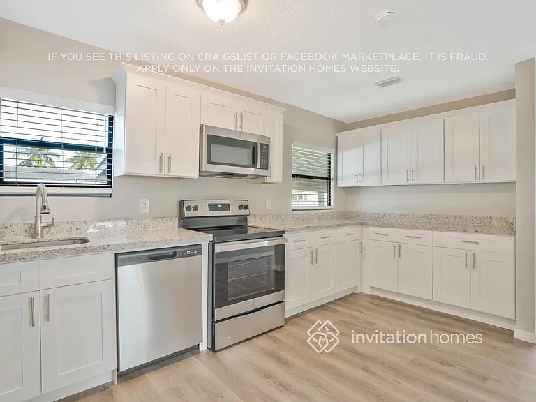 2751 NW 23rd St — Photo 9