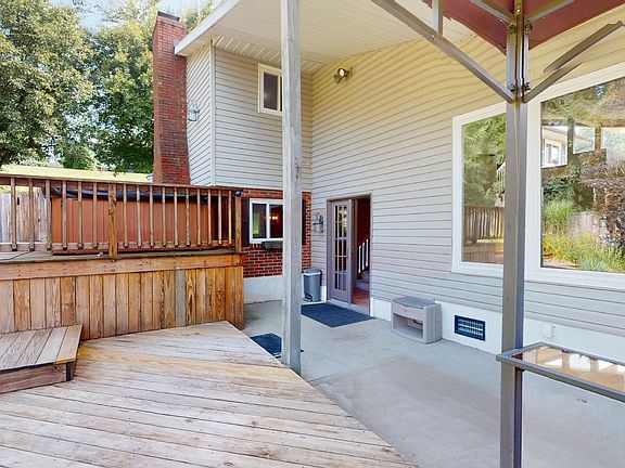 5th image of 1431 Briarwood Ter