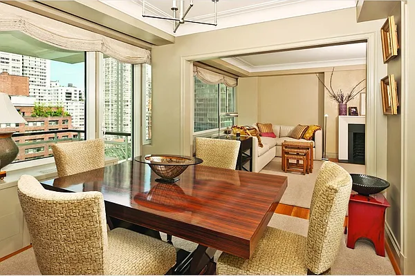 Sold by Stribling | media 19