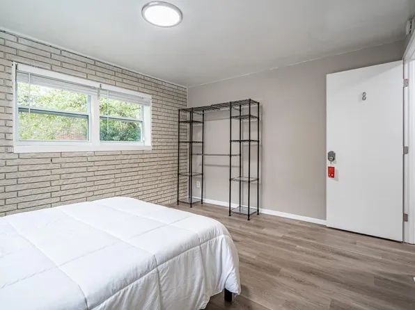 (undisclosed Address), Ellenwood, GA 30294