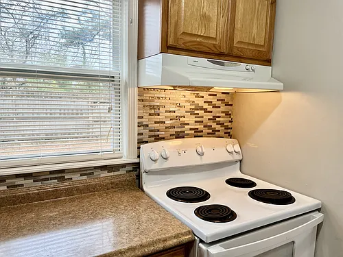 912 Druid Cir Photo 1