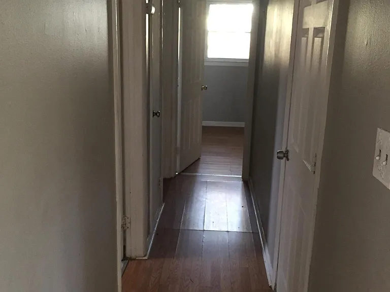 203 Oriole Rd — Photo 10