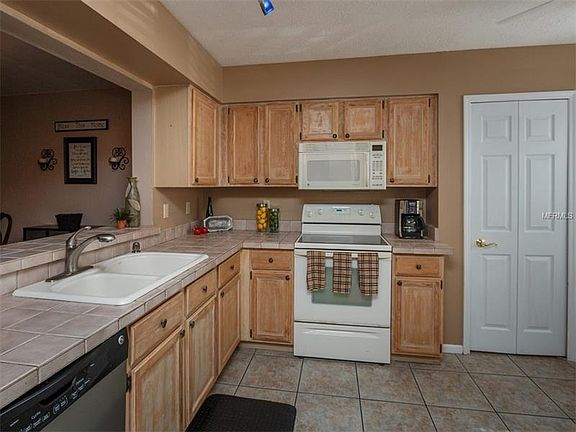 2nd image of 4234 E Weeping Willow Cir