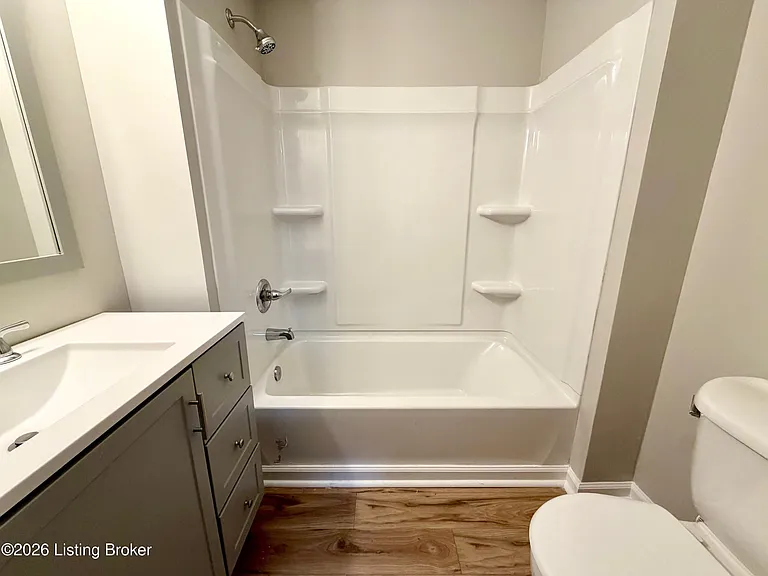 2221 W Madison St — Photo 7