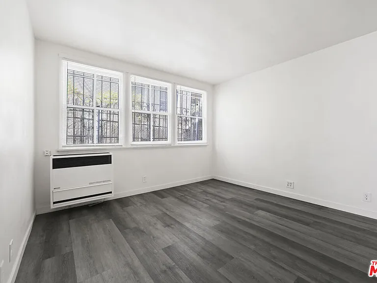 1200 S Citrus Ave #6 — Photo 9