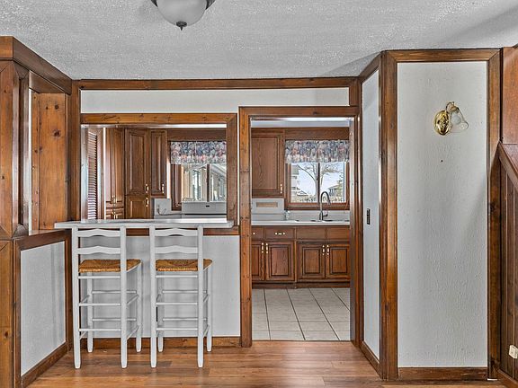 3rd image of 2963 Sunset Point Ln