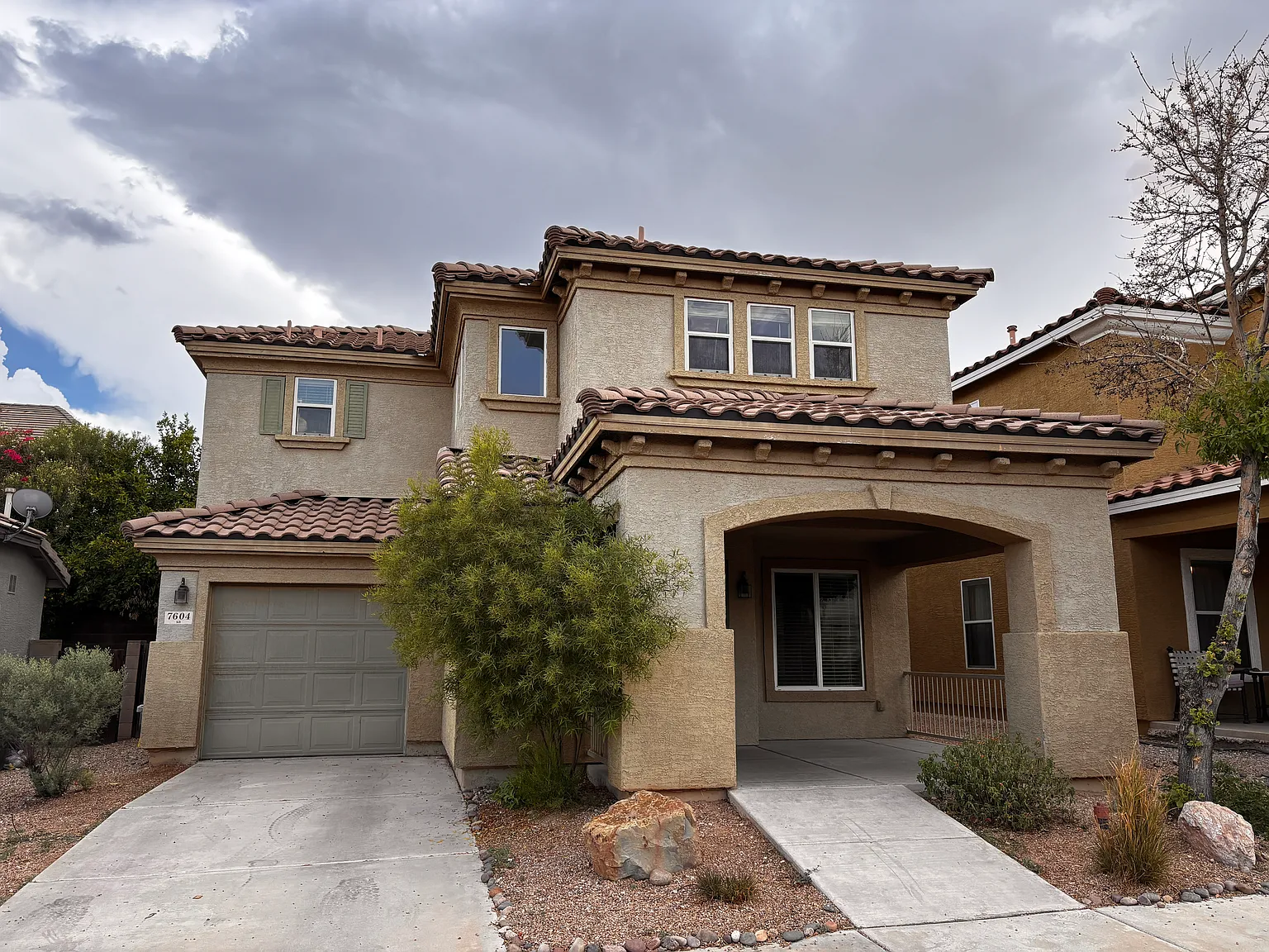 3 bed, 2.5 bath, 1552 sqft, $1,800 — Photo 1