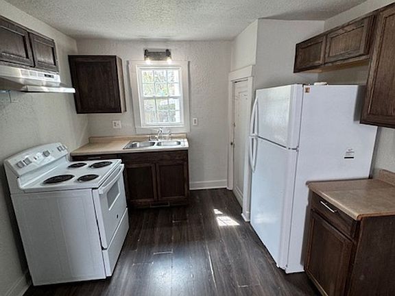 5th image of 1516 Bayer Ave