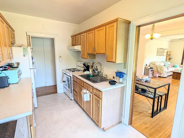 1842 Franklin Ave SE — Photo 10