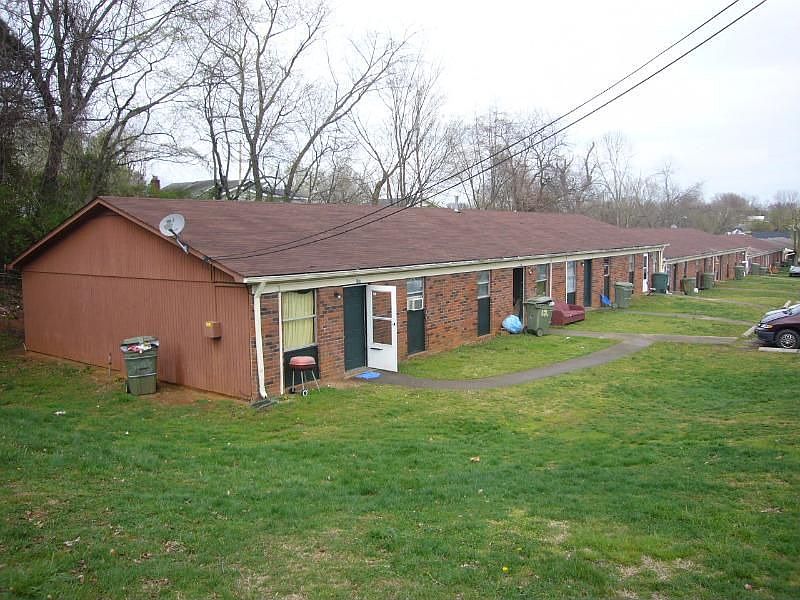 2nd image of 304 Hedrick St