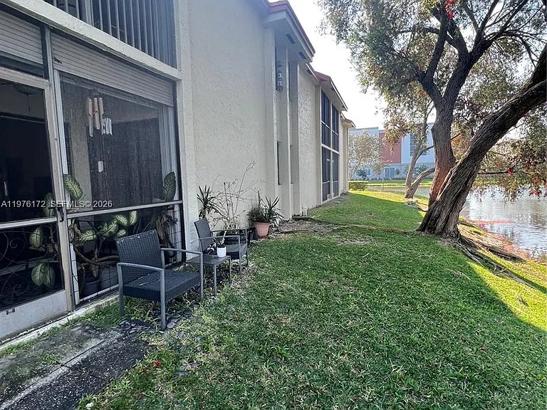 5533 Courtyard Dr #5533 — Photo 19