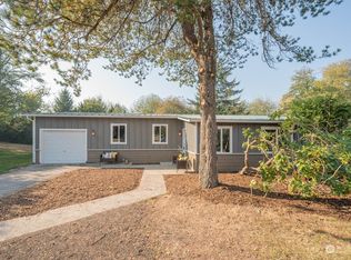 9930 SW 206th Ct, Vashon, WA 98070