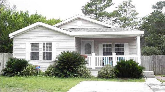 1st image of 629 Sea Breeze Dr