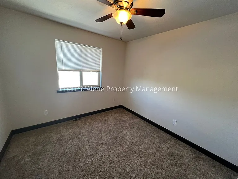 6598 N Idlewood Dr — Photo 9