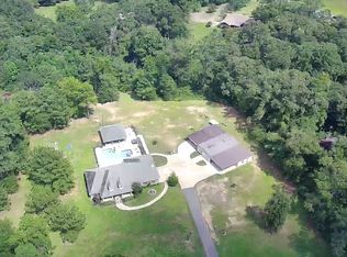 140 George Davidson Rd, Pollock, LA 71467