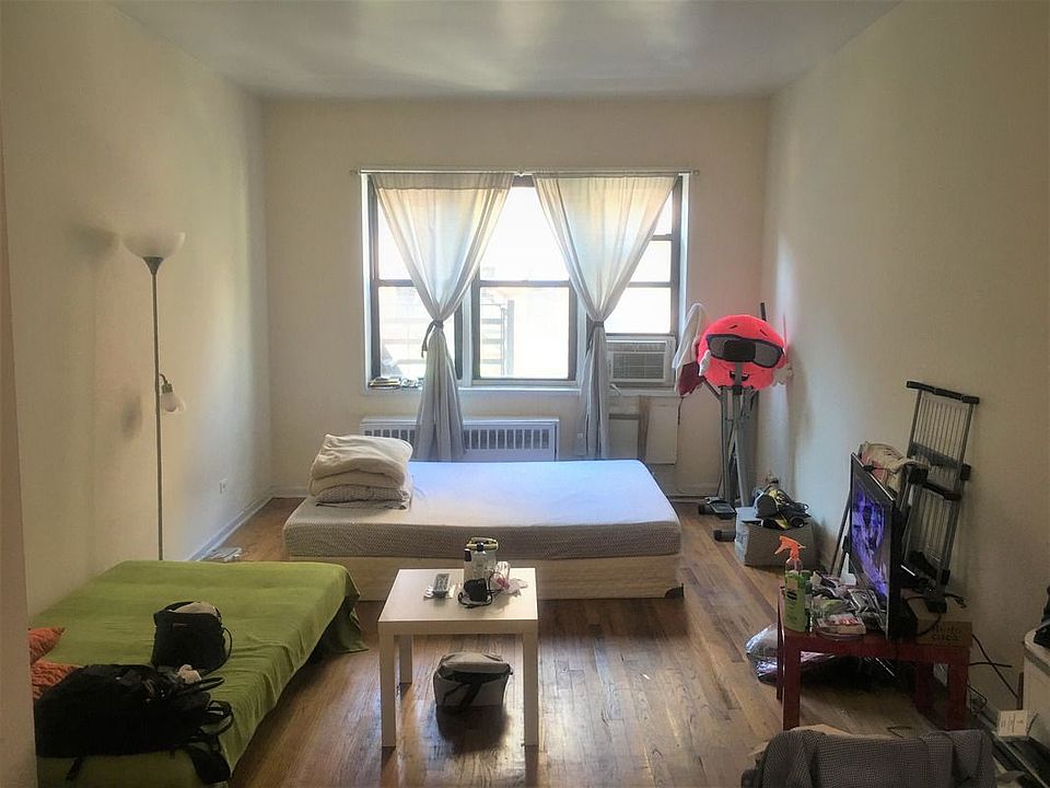 2nd image of 403 E 73rd St #4