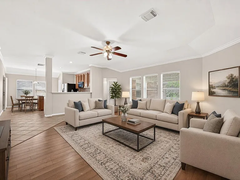 1646 Martin Lake Dr — Photo 1