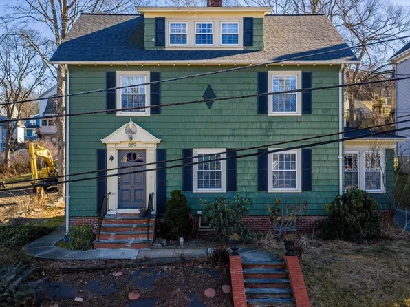 889 High St, Fall River, MA 02720