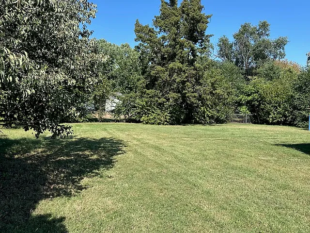 2602 E Pawnee Ave — Photo 10