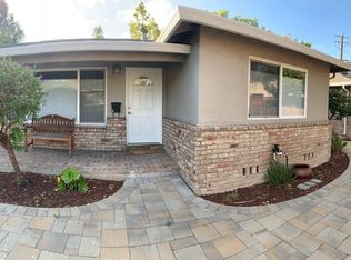 892 Park Dr APT B, Mountain View, CA 94040