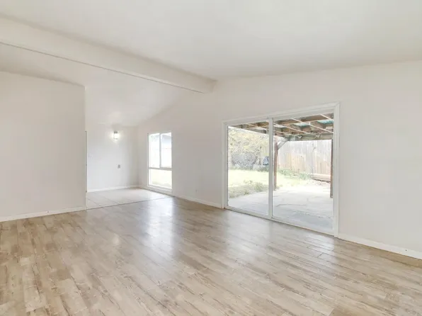 6456 Channing Dr, North Highlands, CA 95660