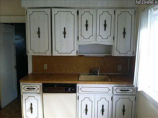4th image of 11512 Saint Mark Ave