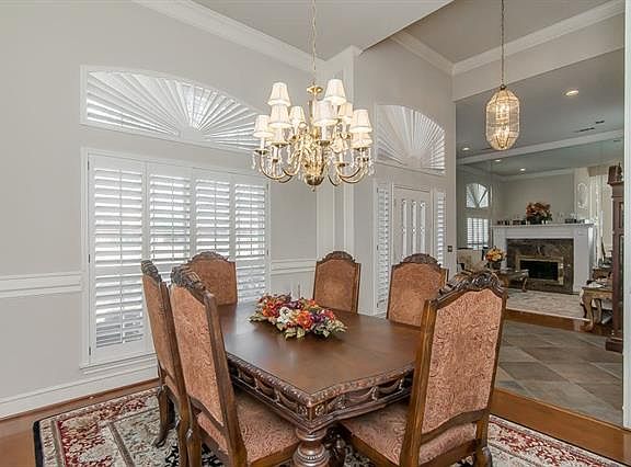 3rd image of 2424 Beaver Bend Dr