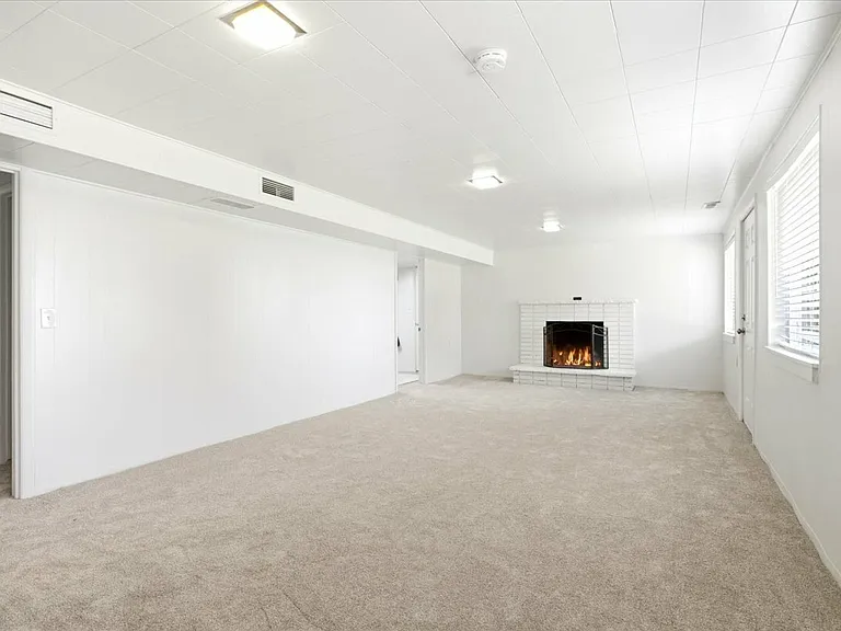 3036 S Sequoia Dr — Photo 27