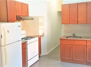 680 53rd St APT 5, Brooklyn, NY 11220
