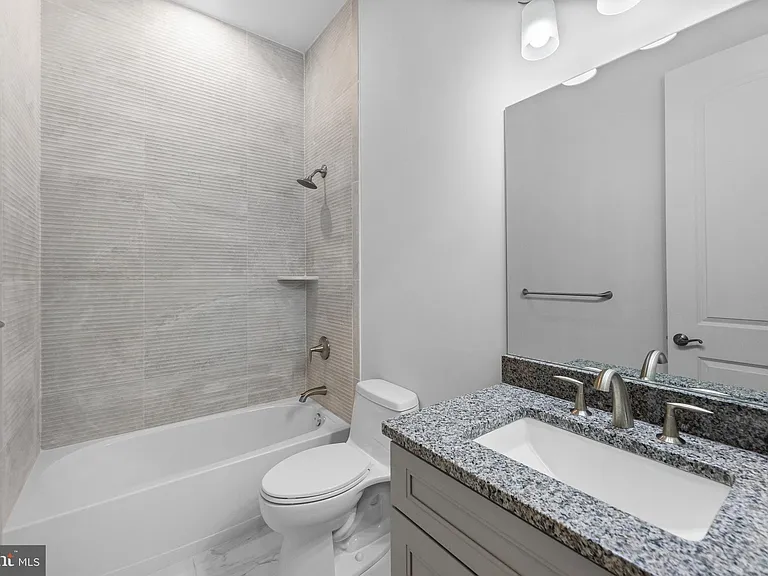 105 Samjan Cir — Photo 31