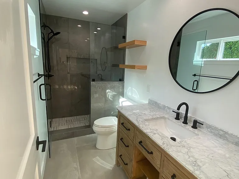 6735 Glade Ave — Photo 12