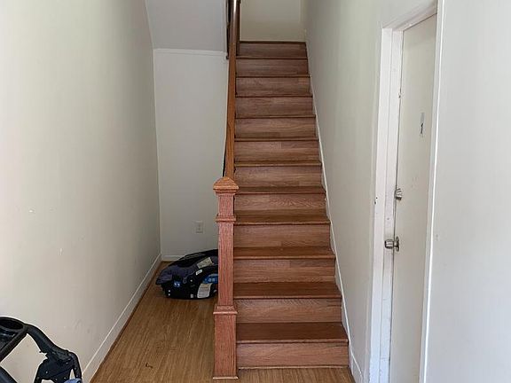 2nd image of 1904 Park Ave