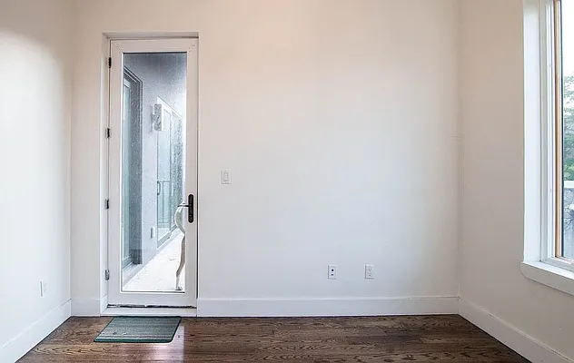 Rented by Skyhigh Realty NYC LLC | media 24