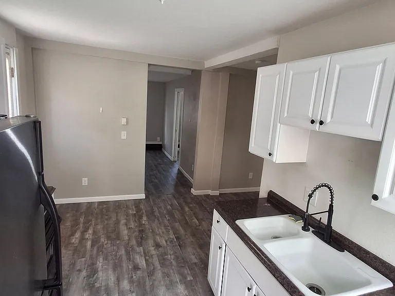 Kitchen/dining area