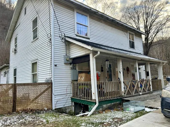 1231-1233 Guyandotte Ave, Mullens, WV 25882