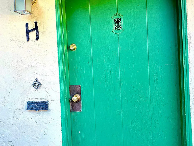 4851 Brighton Ave #H — Photo 19