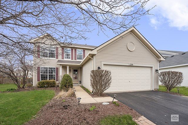 1st image of 2219 Lynn Dr