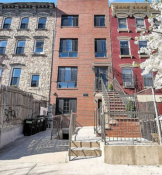119 Pulaski St #2 — Photo 11