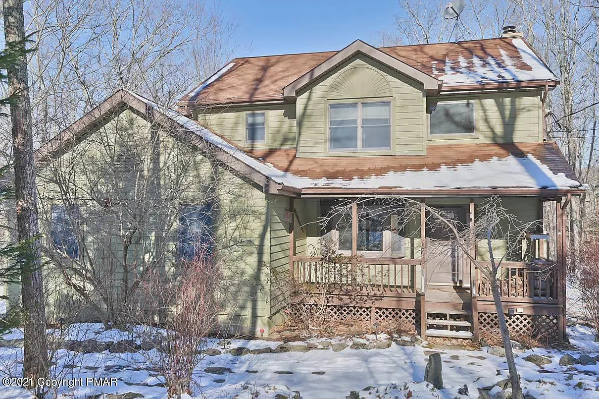 221 Forest Dr photo 1