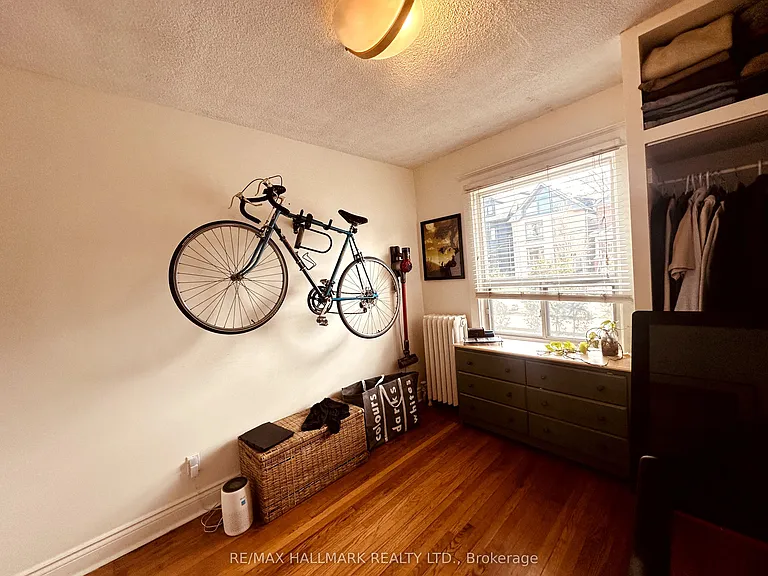 20 Triller Ave #2 — Photo 12