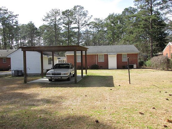 4th image of 821 Cedarbrook Dr