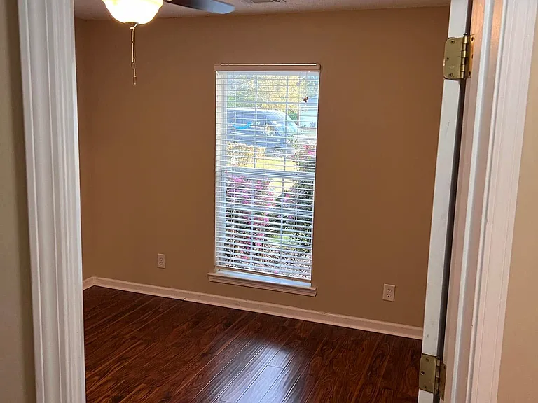 Bedroom 2 with ceiling fan