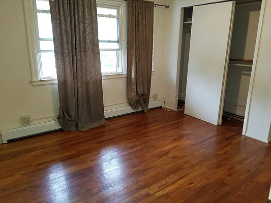 Sold by Bay Sun Realty Inc | media 5