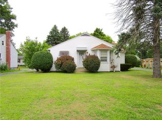 2043 W Prospect Rd, Ashtabula, OH 44004