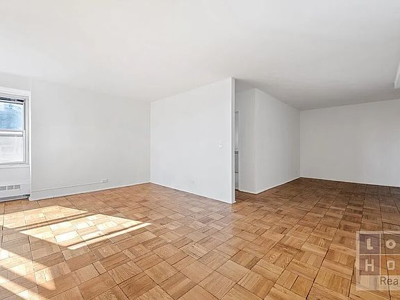 2nd image of 477 Franklin D Roosevelt Dr #M1903