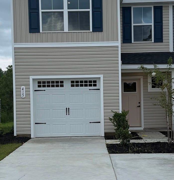 1st image of 415 Myrtle Meadows Dr #433D